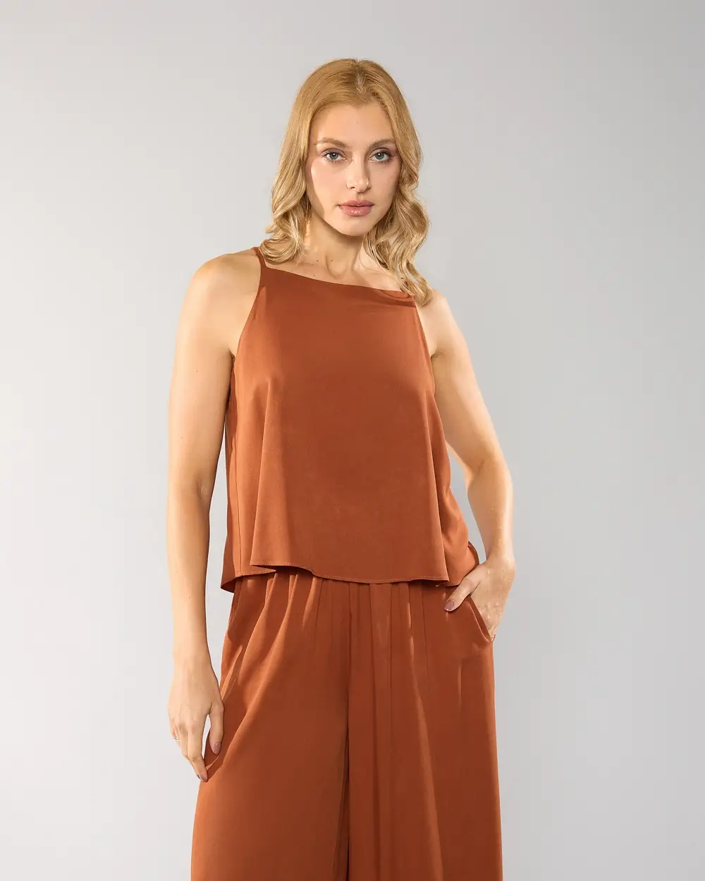 Essential-Viscose-Tank