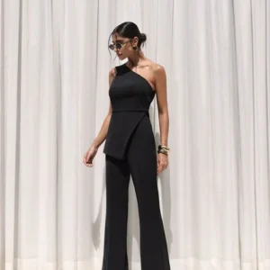 Tailored-Set-with-Asymmetrical-Top-and-Piped-Detail