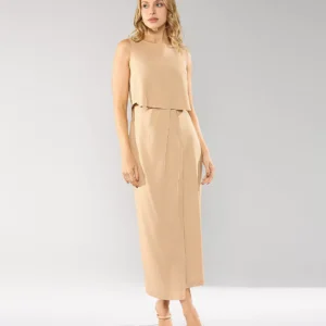 Minimalist-Chic-Sleeveless-Top